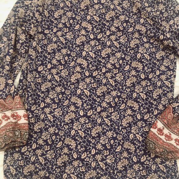 Alya Bohemian Pattern Paisley Blouse - Picture 7 of 7
